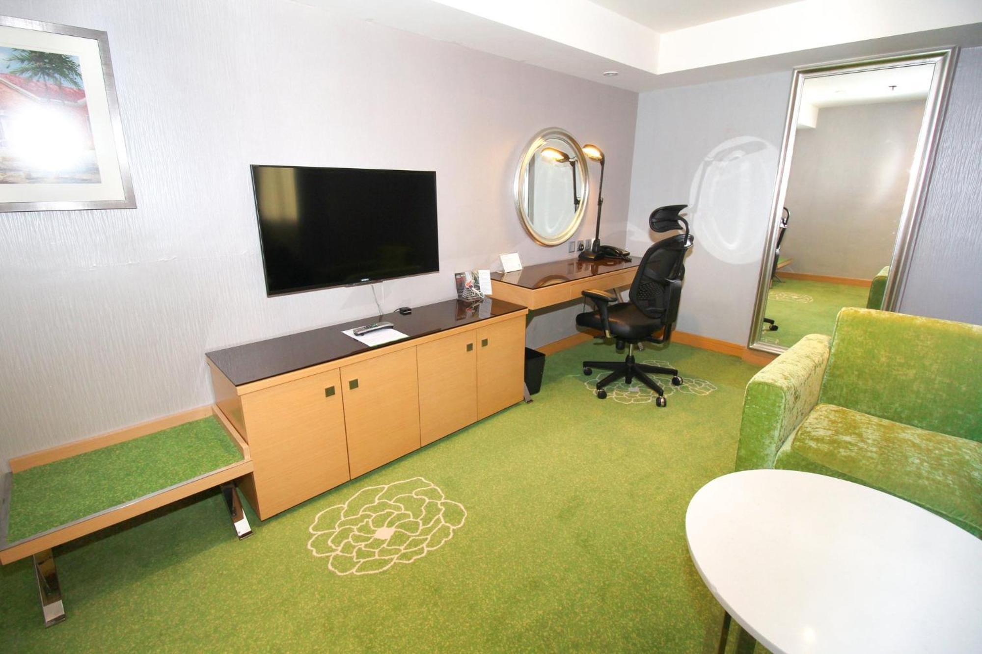 Holiday Inn Macau By Ihg מראה חיצוני תמונה